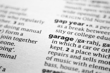 Word or phrase Garage in a dictionary.
