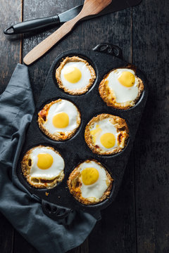 Foof: Baked toast bread egg with tomato