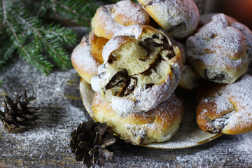  christmas cinnamon rolls