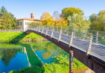 Fototapeta premium Rieti (Italy) - The historic center of the Sabina's provincial capital, under Mount Terminillo and crossed by the river Velino, during the autumn with foliage.