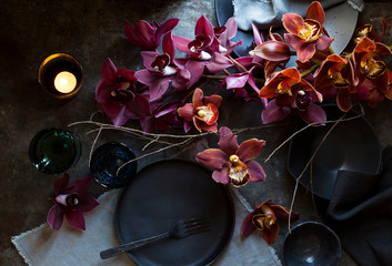 Table setting with flowers