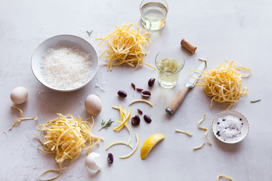 pasta bundles fettuccini