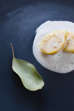 Feijoa + shaken cream.