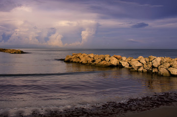 Fototapeta premium sunset on coast of sea