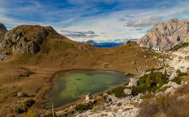 Fototapeta na wymiar Valparola Pass Italia