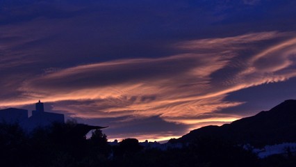 Sonnenuntergang in den Bergen Andalusiens