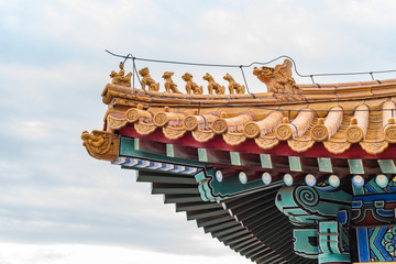 Fototapeta na wymiar chinese eaves of temple