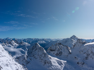 Fototapeta na wymiar Panorama landscape view of Alps in Switzerland.