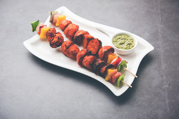 Tandoori aloo tikka or grilled barbecue potatoes