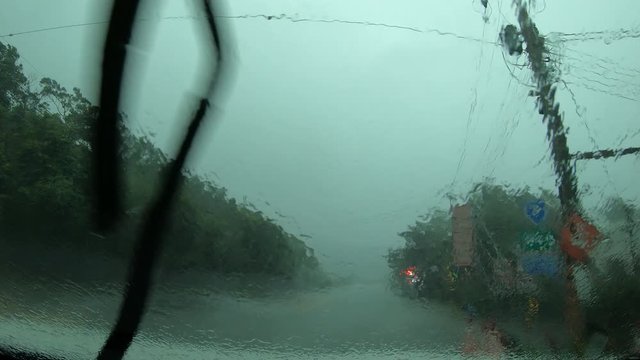 Driving In Tropical Storm Torrential Rain And Strong Wind - Bailu