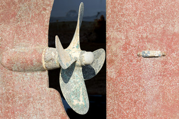 propeller of an onshore stored yacht