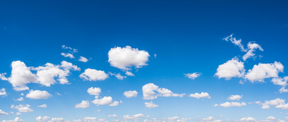 Fototapeta na wymiar Panorama blue sky and clouds natural background.