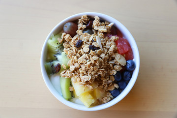 フルーツグラノーラ