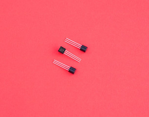 Digital thermometer temperature sensor ds18b20 for microcontrollers