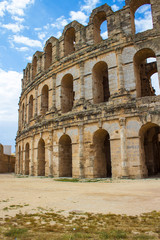 Fototapeta premium Panoramic view of ancient roman amphitheater in El Djem, Tunisia, North Africa