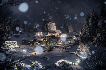 冬の五箇山　相倉集落　ライトアップ