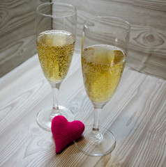 two glasses of champagne with decoration