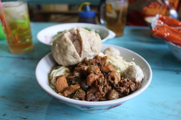 delicious chicken bakmi on the table.