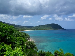 Vue sur baie mer Caraïbe