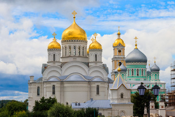 Fototapeta na wymiar View of Holy Trinity-Saint Seraphim-Diveyevo convent in Diveyevo, Russia