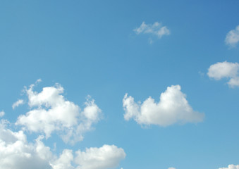clouds in the blue sky