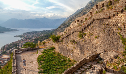 Fototapeta na wymiar view of the fortress wall, Kotor, Montenegro