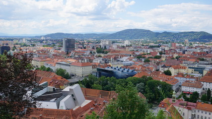 Fototapeta na wymiar Panorama von Graz