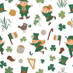 Vector seamless pattern with Saint Patrick’s Day symbols. National Irish holiday repeating background. Cute funny flat leprechaun texture..