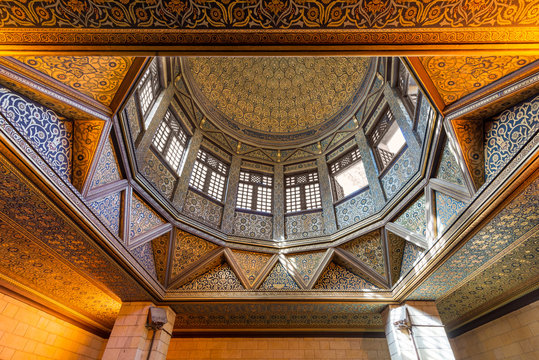 Ceiling of Nilometer building, an Umayyad era Egyptian water measurement construction dates from 715 AD, used to measure the level of the Nile, located in Roda Island, River Nile, Cairo, Egypt
