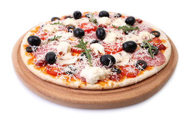 Italian pizza with the best products, with tomatoes, mozzarella cheese, mushrooms and olives
