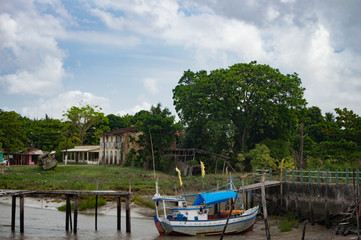 Fototapeta na wymiar boats on river