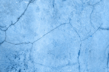  Old concrete wall with cracks