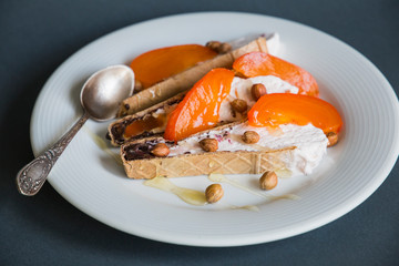  Nuts & Fruits Ice Cream