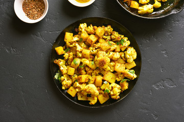 Indian style cauliflower with potatoes