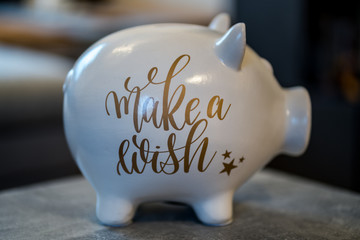 Sparschwein mit tollem Spruch - make a wish