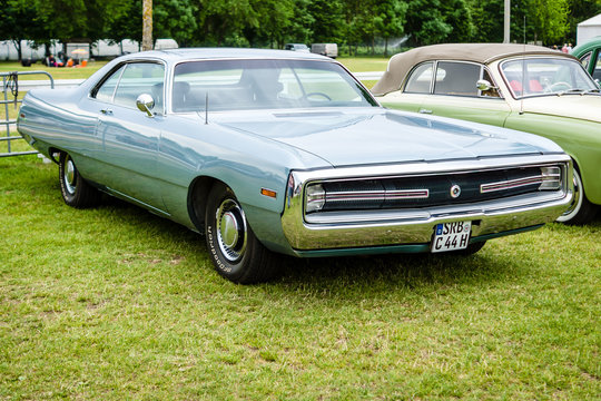 PAAREN IM GLIEN, GERMANY - JUNE 03, 2017: Full-size car Chrysler 300 Hurst (Non-Letter Series), 1970. Exhibition "Die Oldtimer Show".