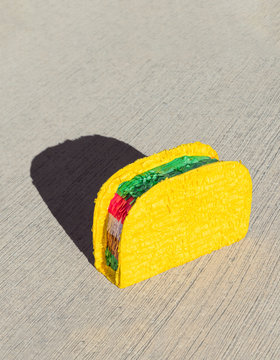 Hard Shell Taco Pinata