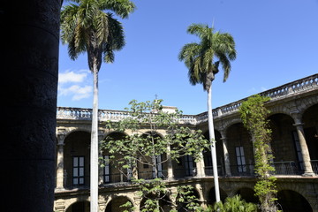 Fototapeta na wymiar PALACIO DE LOS CAPITANES GENERALES