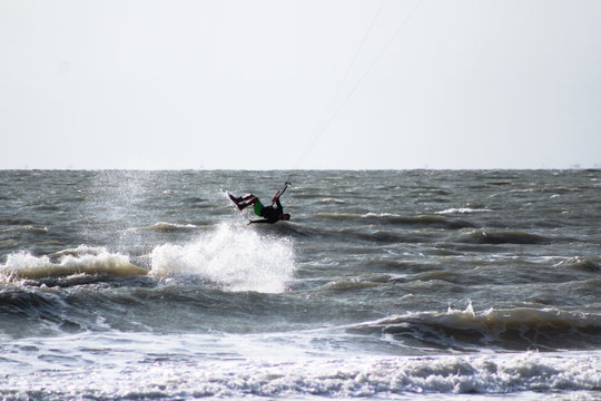 Kitesurfing