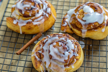 cinnamon bun swirl