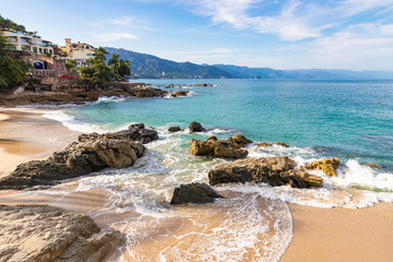 Fototapeta premium Beautiful morning at Conchas Chinas beach, Puerto Vallarta