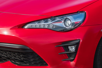 自動車のヘッドライト　Headlight of the car old