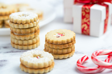 Christmas linzer cookies
