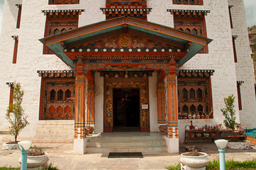 Fototapeta na wymiar Entrance door of national library, Thimpu, Bhutan