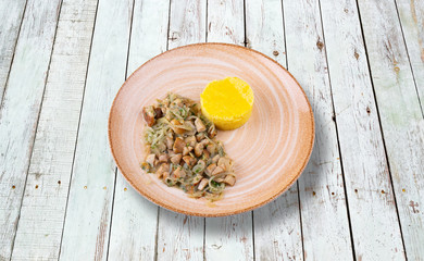 Mushrooms with garlic and polenta.