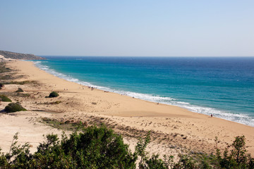 Fototapeta na wymiar Altinkum Strand oder Golden Beach, schönster Strand Nordzyperns