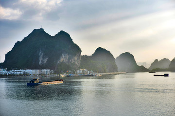 Sunrise in Ha Long Bay, Vietnam