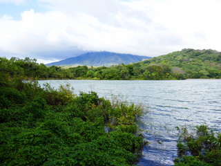 Fototapeta na wymiar Ile d'Ometepe sur le lac Nicaragua