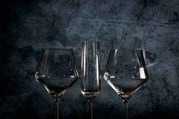 empty glasses gray background