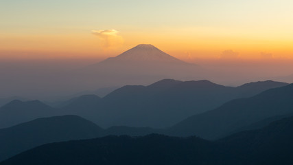 富士山と丹沢の山々 / Mt.Fuji and Tanzawa
